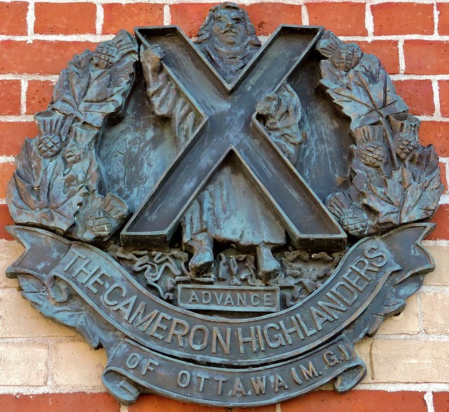 Badge of the Cameron Highlanders of Ottawa