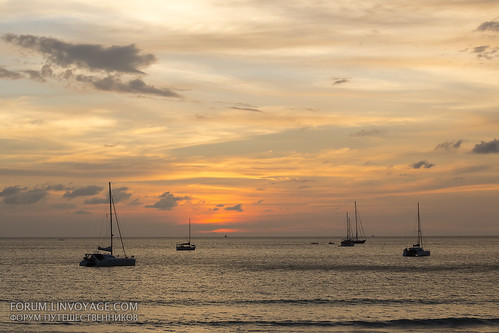 Sunset with yachts and catamarans at Nai Harn beach, Phuket, Thailand         XOKA8998bs | by Phuketian.S