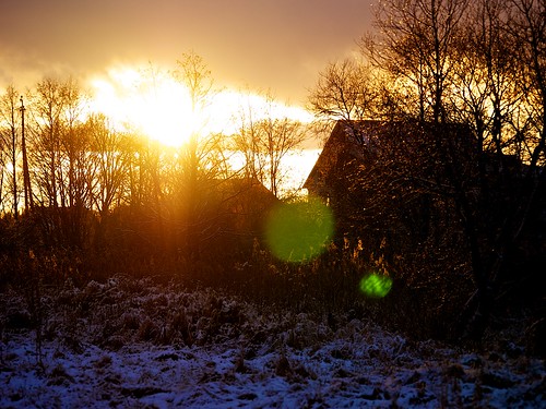 sunset sky cloud house snow tree silhouette flare belarus беларусь gh2 lumixgvario100300f4056 kachurino качурино
