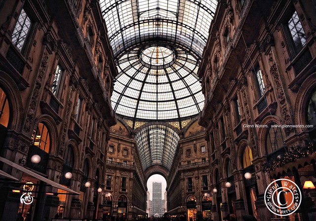 Milano December 2011.   Over 7,000 visits to this photo.   Thank you.