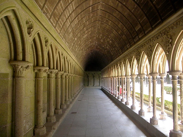 Mont St-Michel cloister