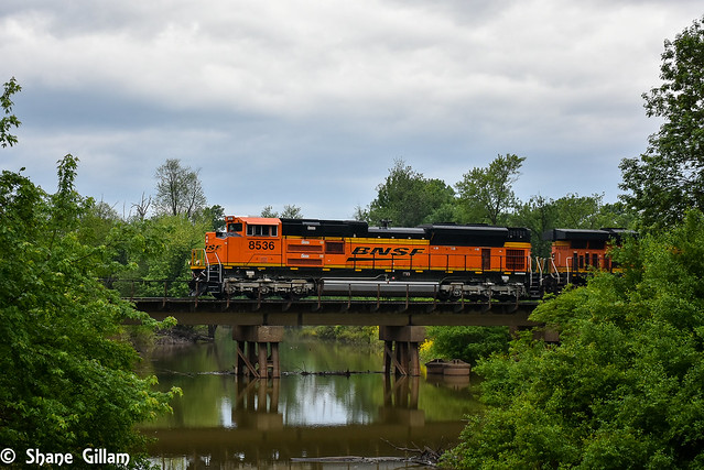 Crossing the creek with BNSF 8536.