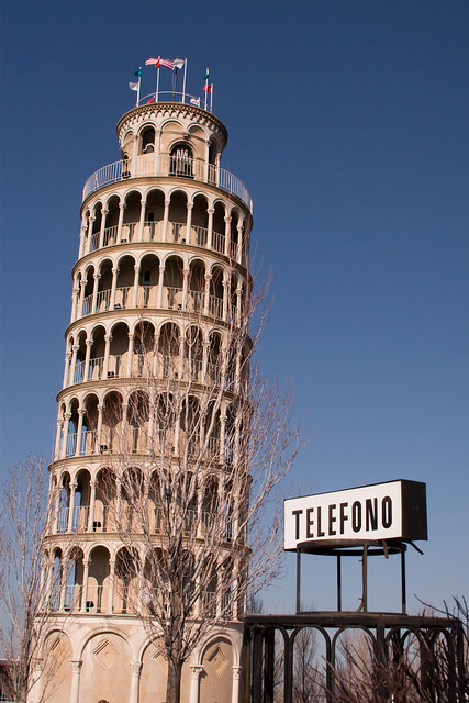 Leaning Tower, Niles, Illinois
