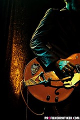 Triggerfinger_222 © by profilneurotiker.com Triggerfinger_222