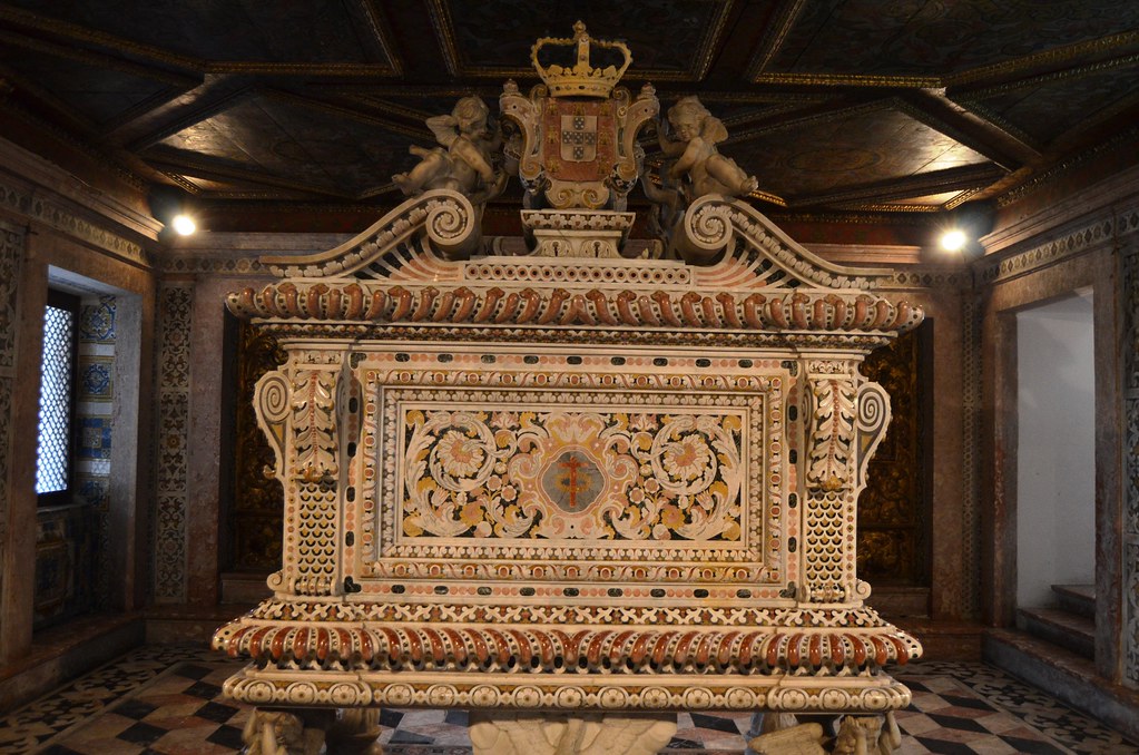 A royal holy tomb