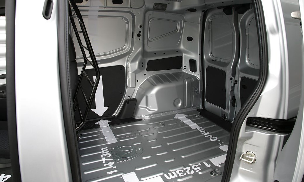 Peugeot Bipper Van Load Space Www Spirepeugeot Co Uk New Flickr