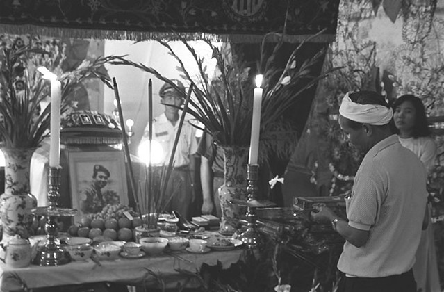 C7-16[1] Funeral altar for Vietnamese police chief killed by a U.S. rocket; Saigon, June 1968