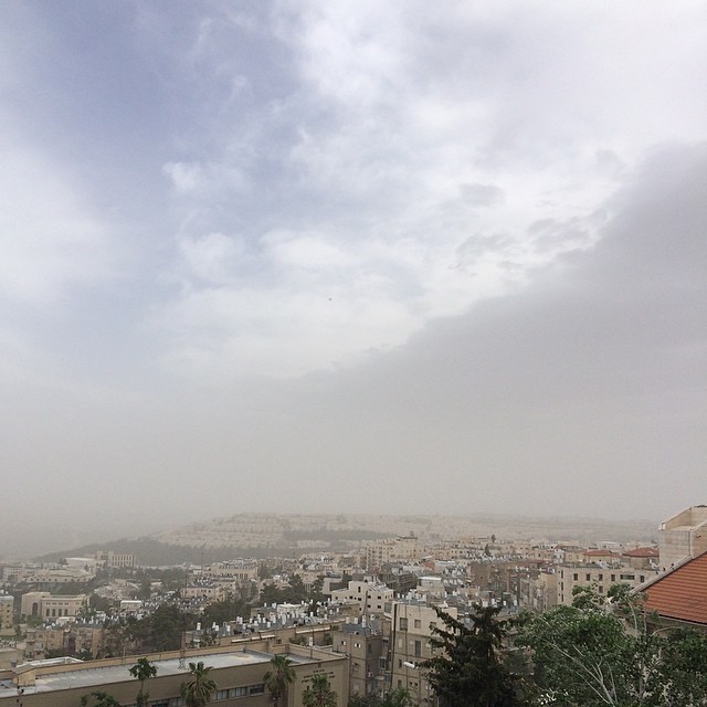 Happy Easter .. Cloudy sunday morning .. Christ is risen .. #jerusalem