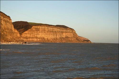 The cliffs east of Hastings Looking east along the jetty in Hastings to Fairlight Glen.