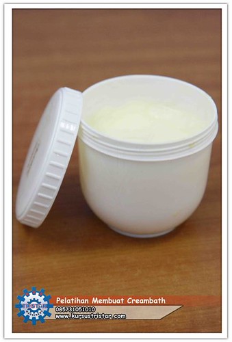 Creambath, Hasil Kursus dan Pelatihan Secara Privat dan Kolektif Pembuatan  Aneka Shampoo, Creambath dan Conditioner | by Hasil Kursus