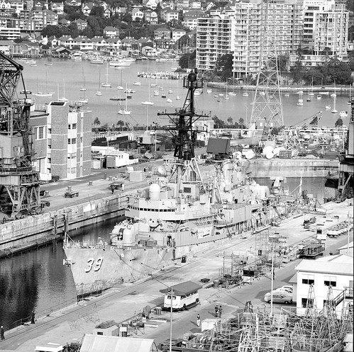 Oct. 1976, or 1989-1991? HMAS HOBART [II] in the Captain C… | Flickr