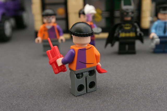 6864 The Batmobile and the Two-Face Chase - Goon 2