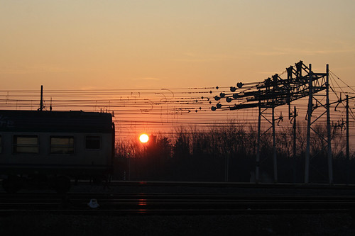 Rosso di sera bel treno si spera....... by Maurizio Zanella, Ieri avevo mezza giornata di libertà,così mi sono passato un paio d'orette in Alessandria e prima di