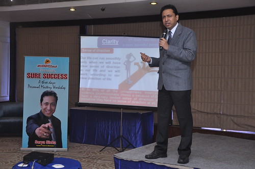 Surya Sinha Delivering his lecture on decisiveness | by Chandra prakash kataria