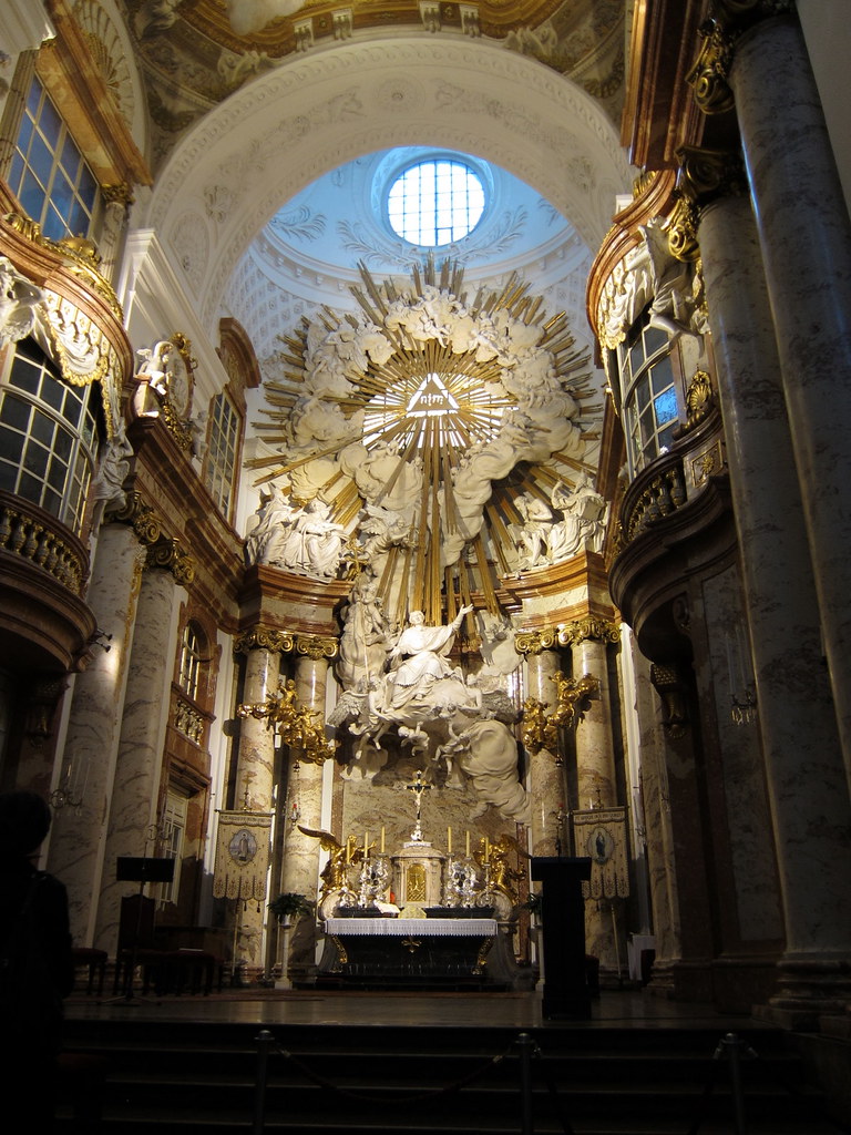 Karlskirche, interior, presbiterio (Viena) | J. C. Cuesta | Flickr