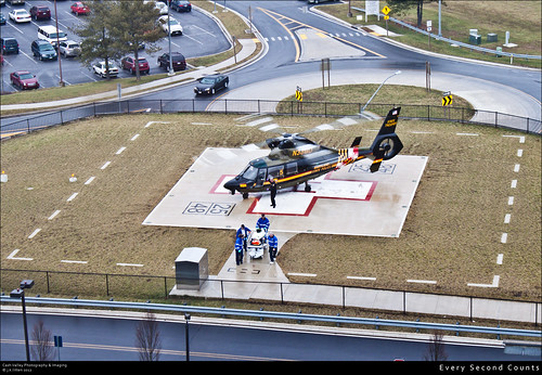 trooper hospital 5 january helicopter doctor emergency emt pilot 2012 helipad medics medivac canont1i westernmarylandregionalmedicalcenter
