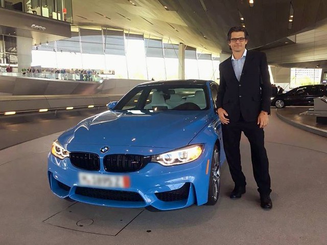 Fields BMW congratulates Dr. Mancas on the purchase of his 5th BMW with Fields BMW - a gorgeous BMW M2 - and his 2nd European Delivery! Congratulations Dr. Mancas and thanks for being part of the Fields BMW family! #FieldsBMW #BMW #M2 #luxury #blue #BMWM2