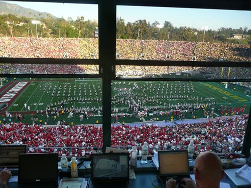 Halftime at #RoseBowlUW and @BadgerBand just killed it with Jersey Boys medley! http://t.co/JIwdPvBT