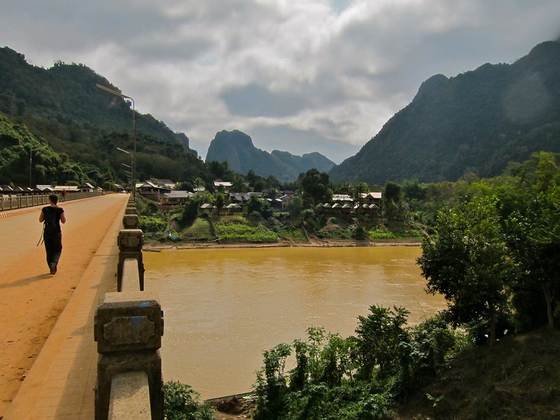 Nong Kiaw, Laos