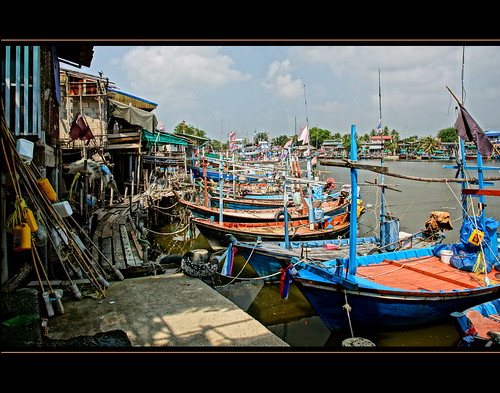 thailand fishing asia fishermen coastline chantal fishingpier chaam visserij fisherboats phetchaburi hdroutofcamera