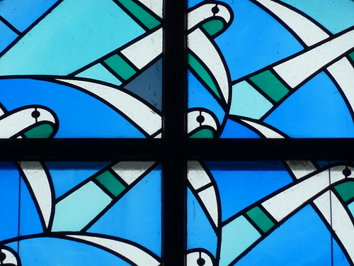blue church birds stainedglass rhodeisland catholicchurch blockisland colorphotoaward