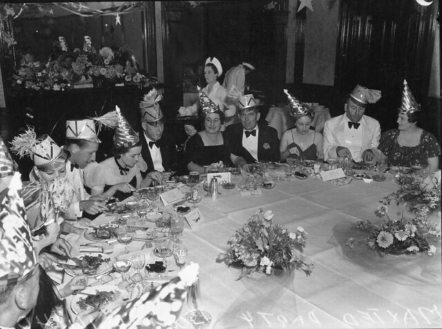 Celebrations at the Belle Vue Hotel, Brisbane, January 1940