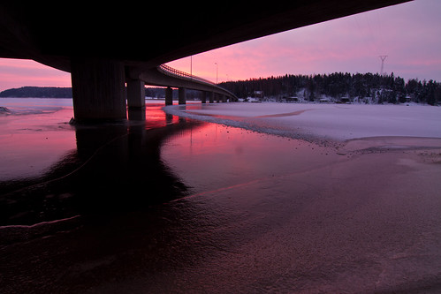 bridge winter shadow sea reflection ice sunrise tokinasp1224f4