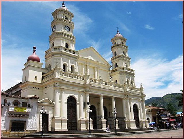 Parroquia de Santa Gertrudis la Magna,Envigado,Antioquia,Colombia