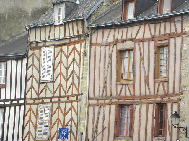 Façades vannetaises, Morbihan, Bretagne, France.