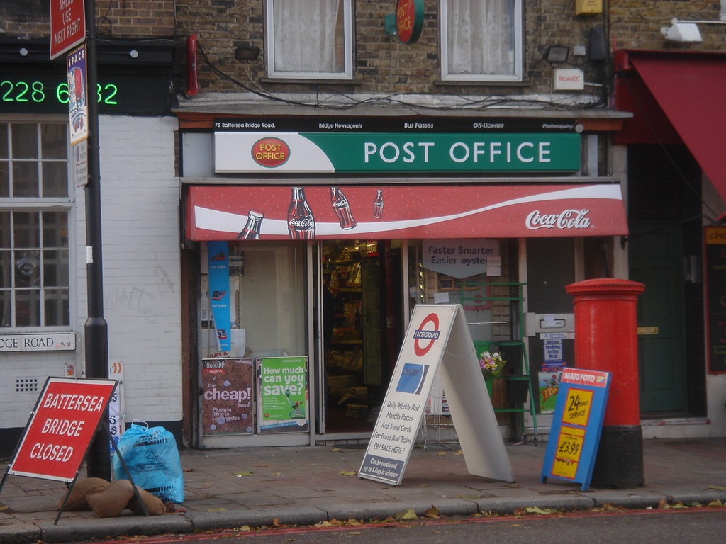 Post Office Battersea Bridge Road