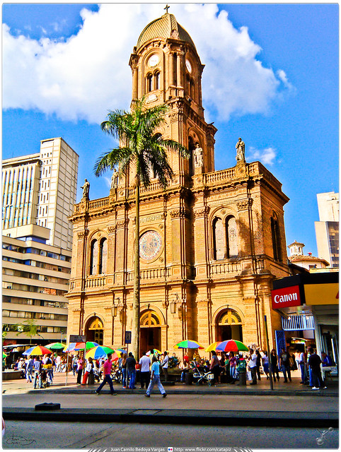 Iglesia San Jose / Medellín, Antioquia - Colombia