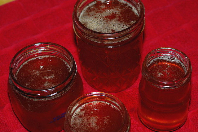 Medlar jelly in jars