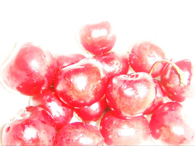 dolçor (temps de cireres) // sweet ( cherries time)