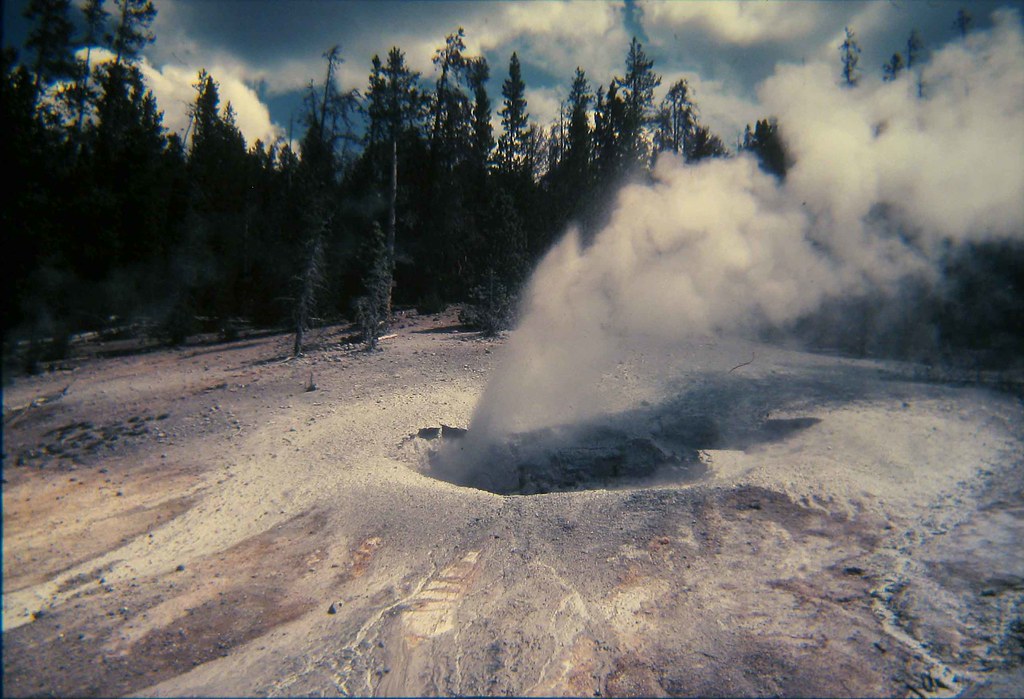 Black Pit Spring Annex...Norris Geyser Basin 1982 | This was… | Flickr