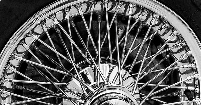 Detail Jaguar wheel