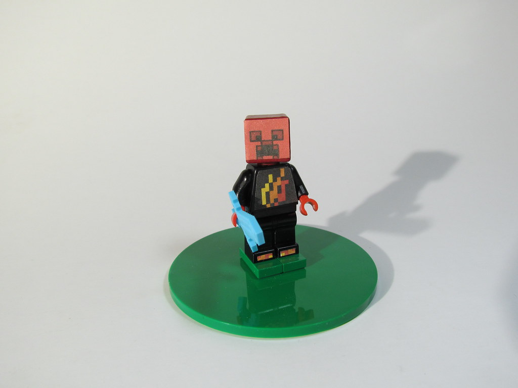 LEGO PresonPlayz Minecraft Figure | The Ashnflash | Flickr