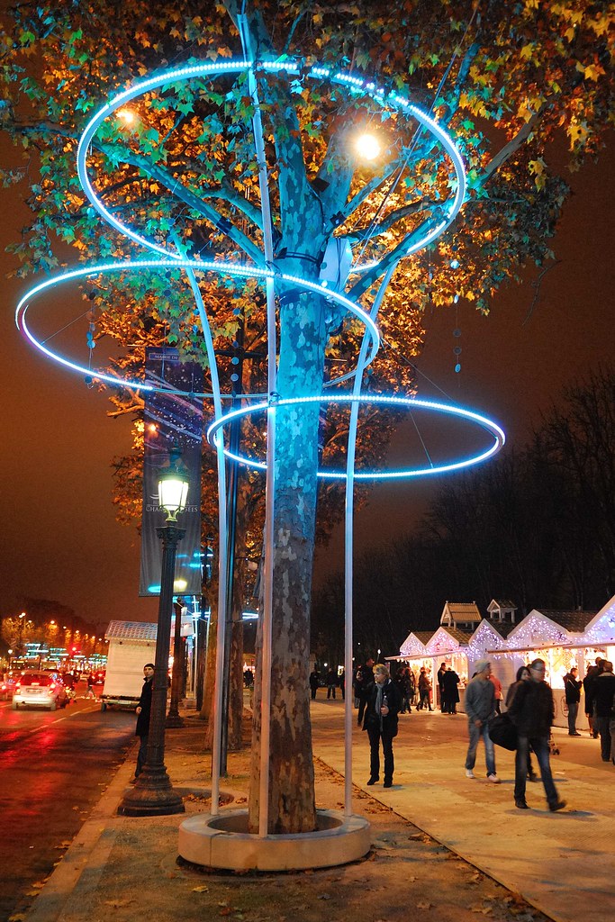New Christmas light on Champs-Elysees