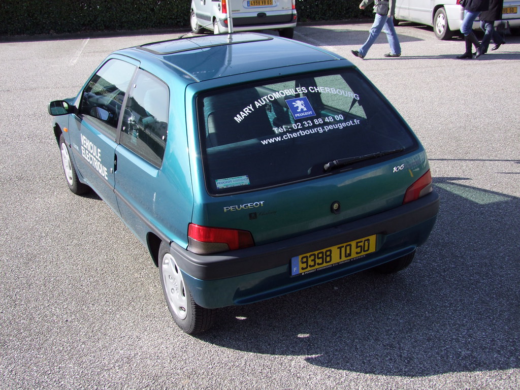 Poignée Extérieure (hoquet De Porte) Pour Peugeot 106 Phase 1 Essence 3 Portes (1995) - Occasion, Couleur Noir