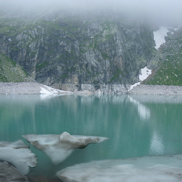 The melt of glaciers in the Hohen Tauern