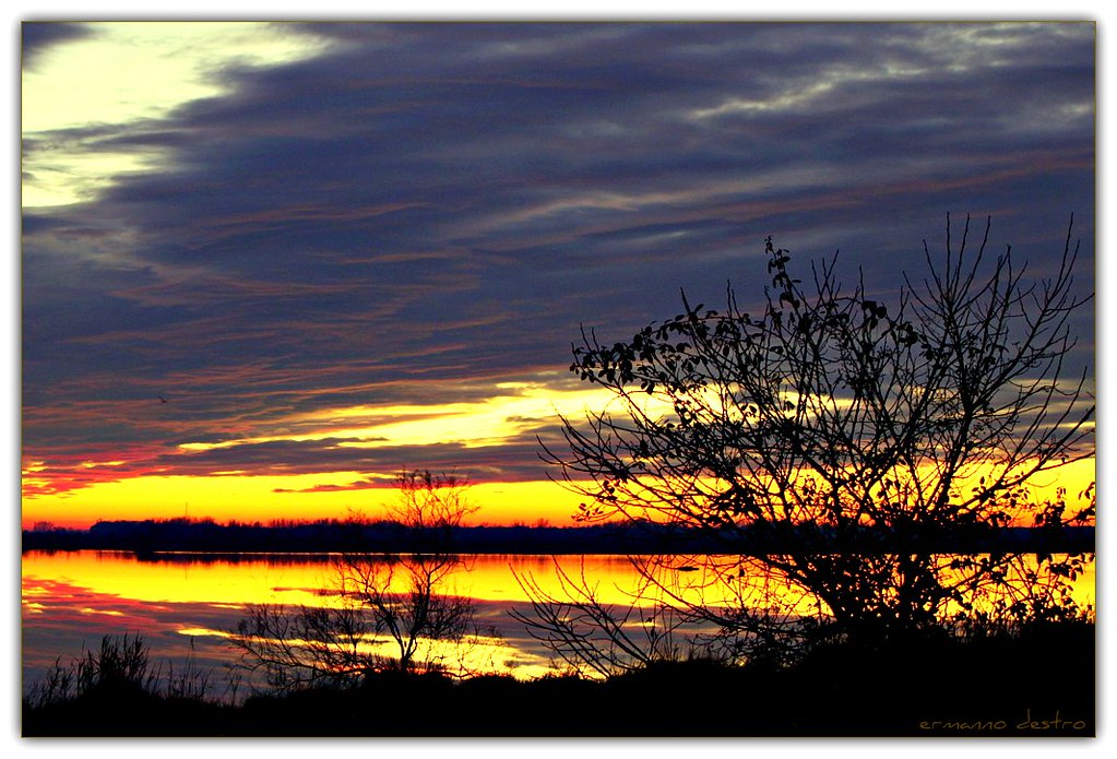 fotogramma di un tramonto!! - ***explore!!*** by erman_53fotoclik