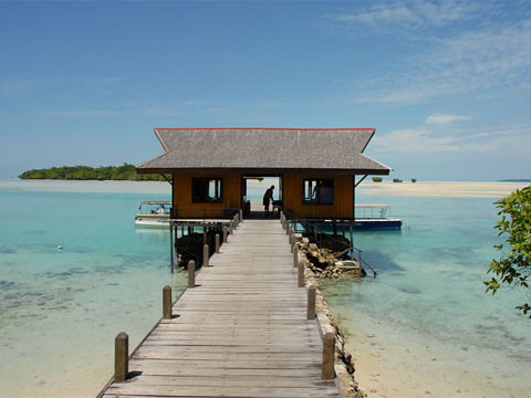 Nabucco Island resort
