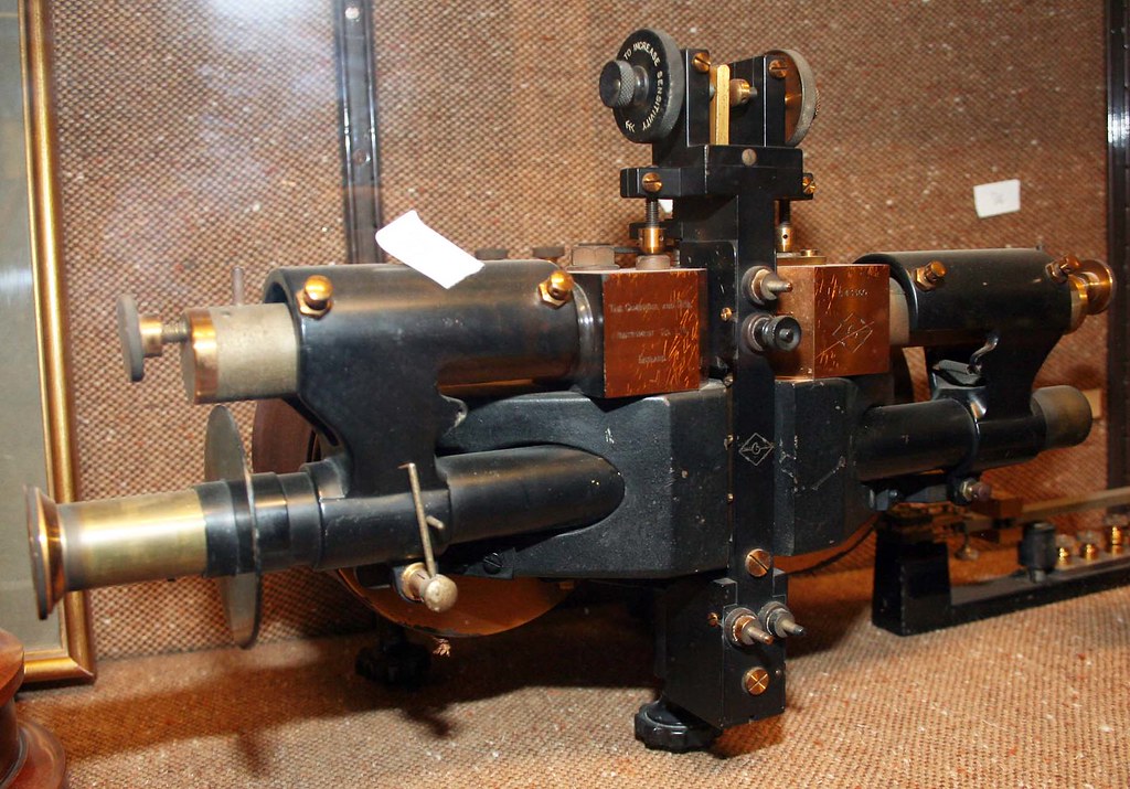 Apparatus (for observing string galvanometer) in the Sherrington Building, University of Oxford