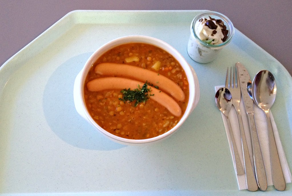 Linseneintopf mit Würstel / Lentils stew with sausages | Flickr