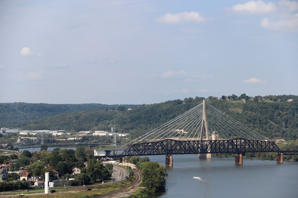 Ohio River Bridges. Photo by cmh2315fl; (CC BY-NC 2.0)