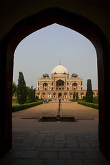 Humayun's Tomb with arch