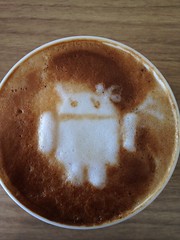 Today's latte, Android girl!