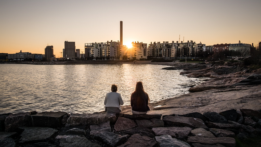 Looking at sunset - Helsinki, Finland - Color street photography