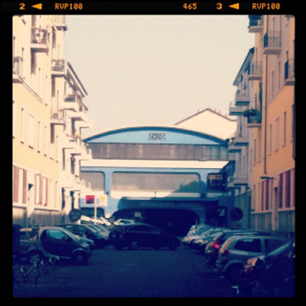 #iphone3gs #iphoneography #milan #blue #carpark