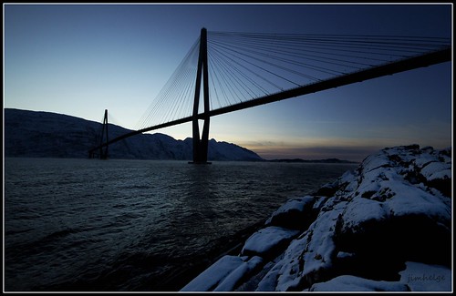 Bridge of contrast by jimhelge