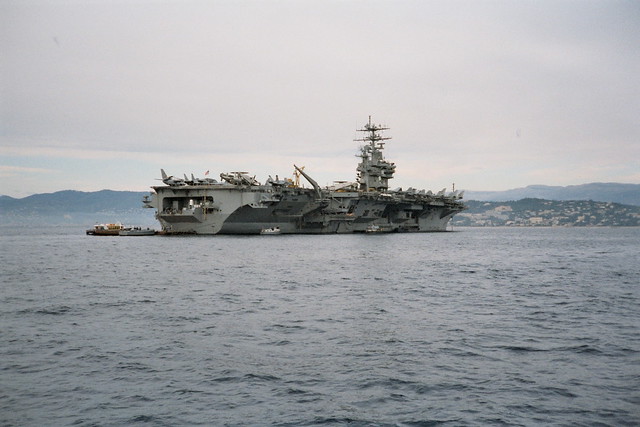USS. Dwight D. Eisenhower CVN-69, Cannes 23-12-1994.